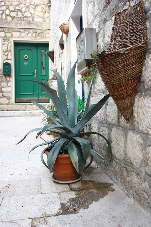 Old Town Apartment Sibenik Phòng bức ảnh
