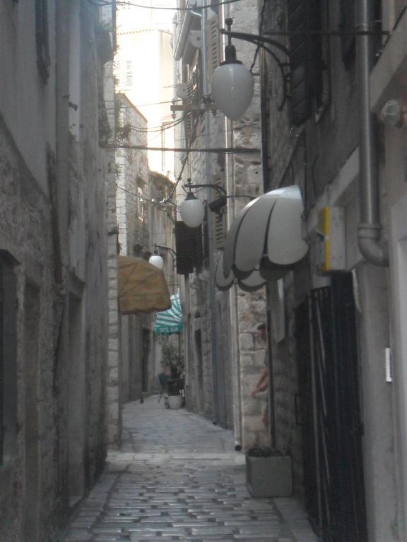 Old Town Apartment Sibenik Phòng bức ảnh