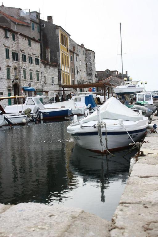 Old Town Apartment Sibenik Ngoại thất bức ảnh