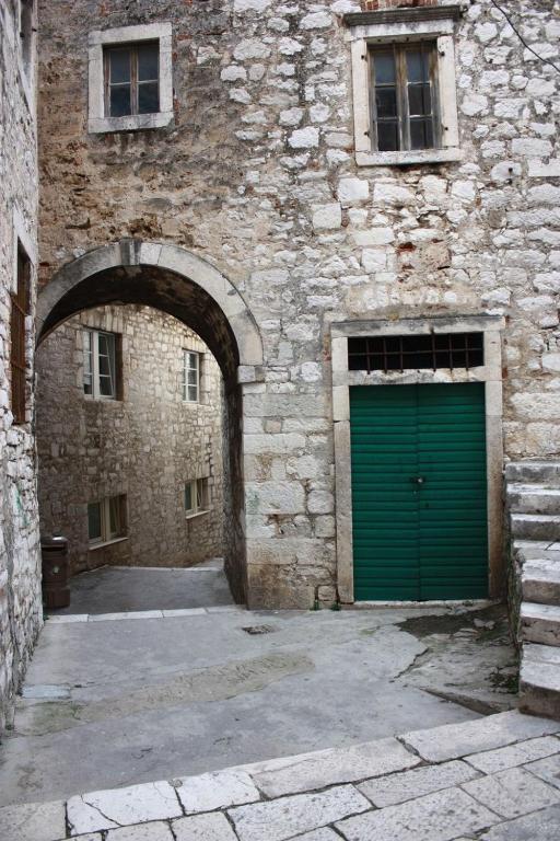 Old Town Apartment Sibenik Ngoại thất bức ảnh