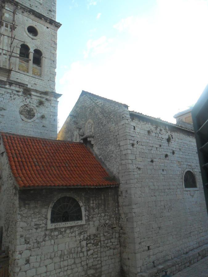 Old Town Apartment Sibenik Phòng bức ảnh